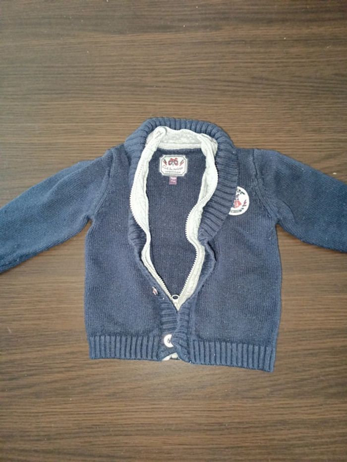 Lot garçon 4 pulls et 1 gilet 9 mois 71 cm - photo numéro 8