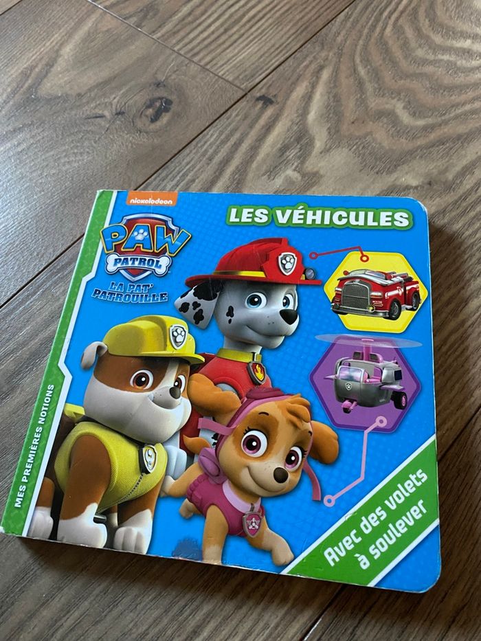 Lot 5 livres pat patrouille - photo numéro 6
