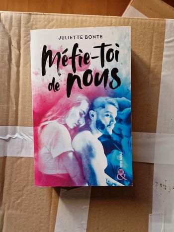 Méfie toi de nous de Juliette Bonte