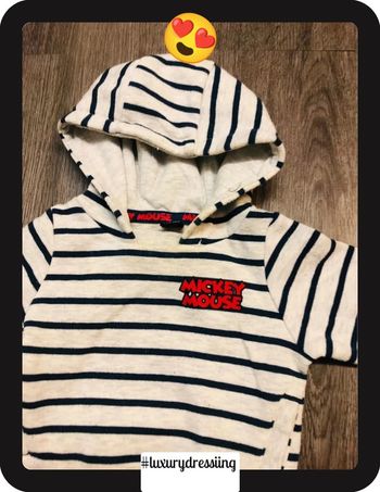 Pull  pour bébé taille 3mois en très bonne état Disney 🧸