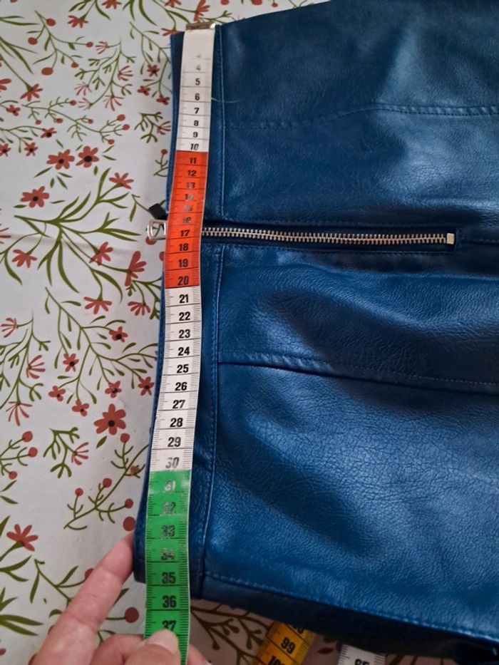 Jupe similicuir VeroModa taille 36 neuve - photo numéro 7