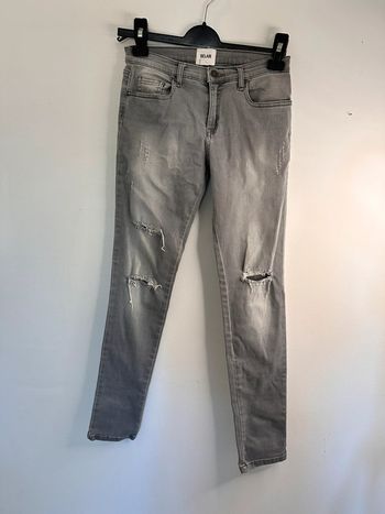 Jean Belair T38 gris troué