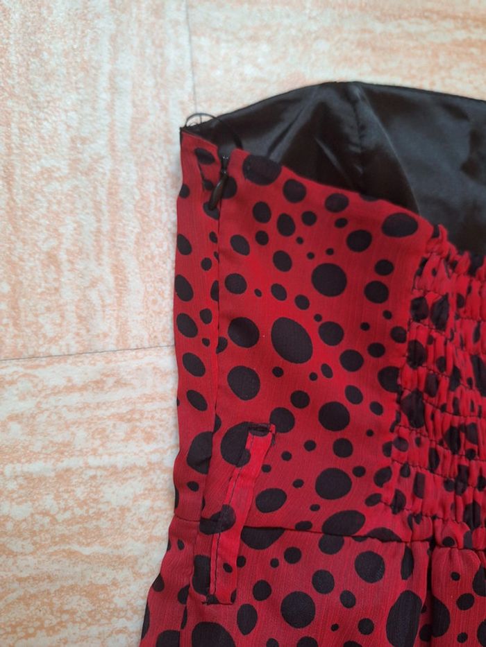 Robe bustier rouge et noire - photo numéro 5