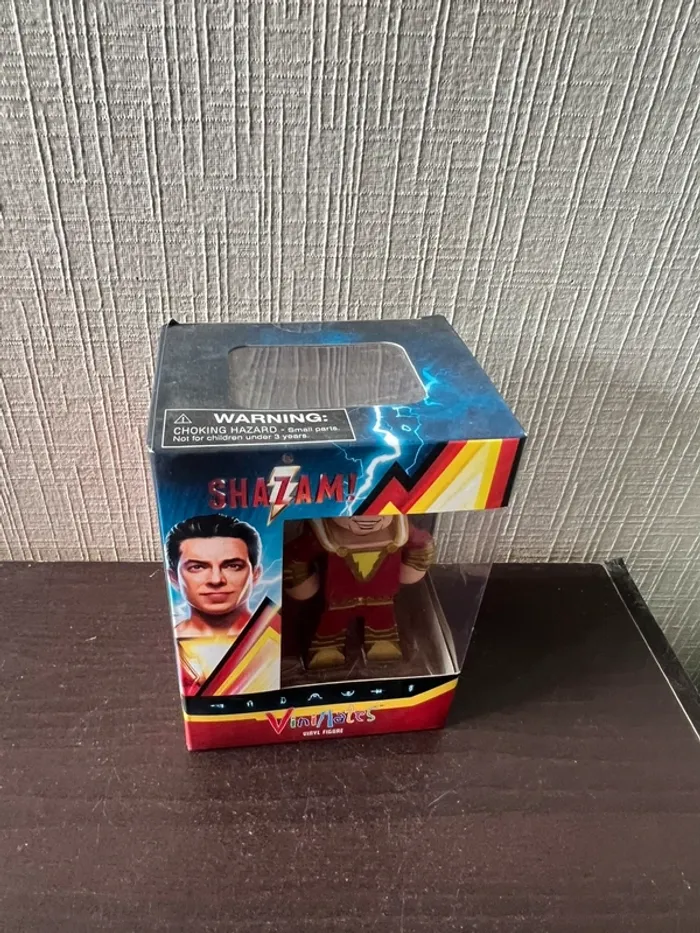 Figurine Vinimates Shazam! DC Comics – Diamond Select Toys - photo numéro 2