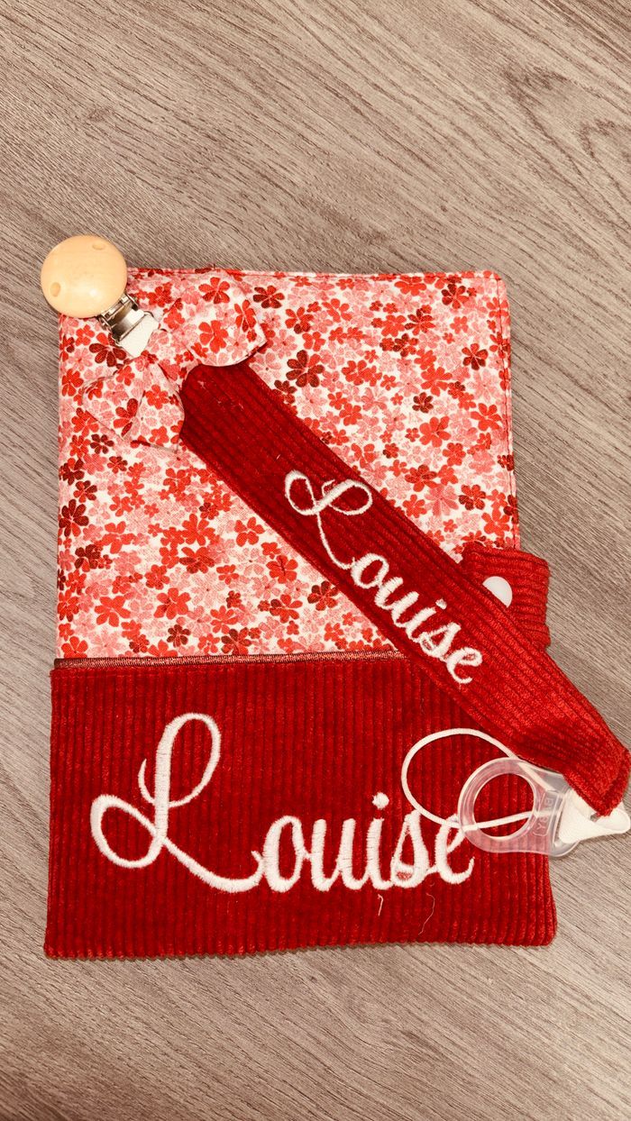 Protège carnet de santé personnalisé 🧵 Brodé prénom – Cadeau naissance unique - photo numéro 5