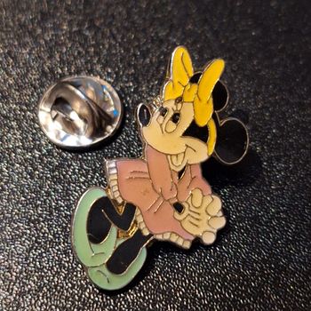 Minnie de Mickey w. Disney pins 34mm métal générique