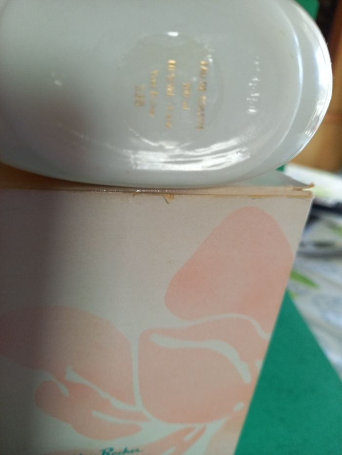 Eau de toilette magnolia Yves rocher plein Dans Sa Boite Vintage - photo numéro 3