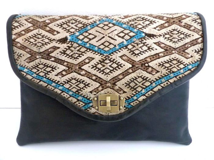 Sac bandoulière NEUF pochette cuir noir pleine fleur tannage naturel & Laine Kilim - Besace ethnique - photo numéro 7
