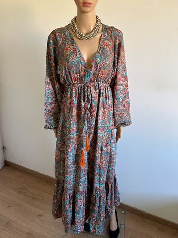 Robe longue imprimée neuve en soie Corte Hindu taille unique