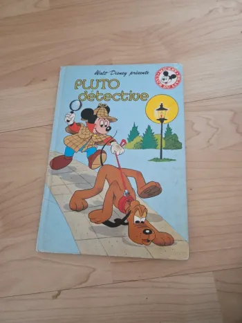 Livre disney plutôt detective