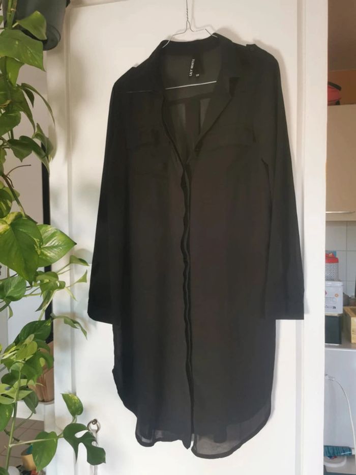Robe chemise légère noire Lily White