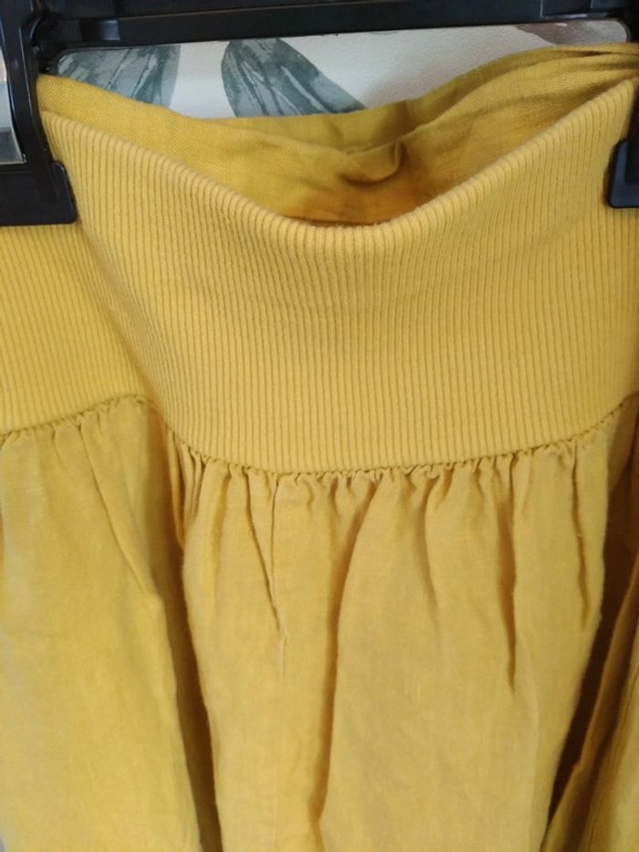 Jupe jaune vif - photo numéro 2