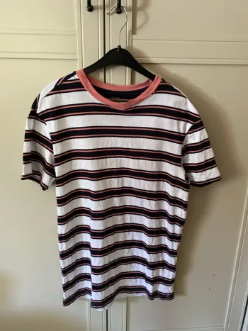 Tee shirt a rayure
