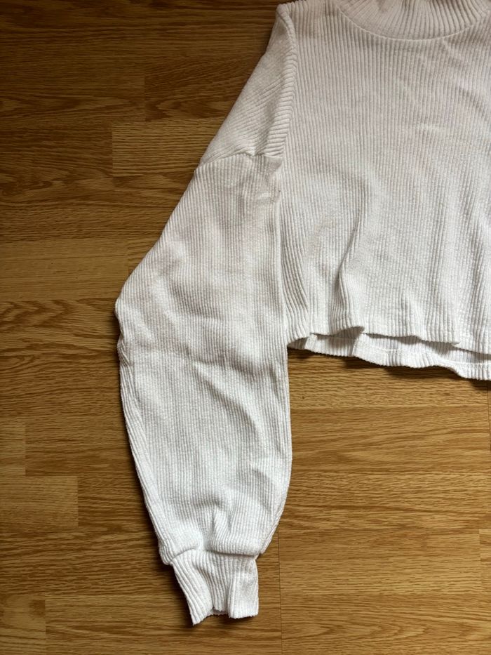 Pull Bershka - photo numéro 2