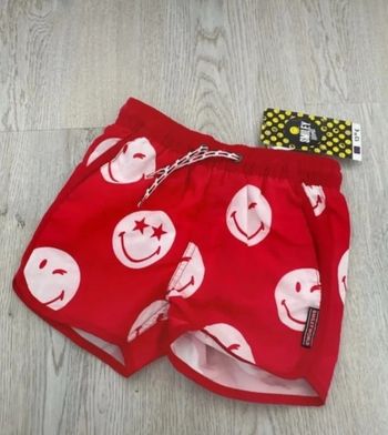 Short, maillot de bain, marque Smiley taille 4 ans neuf