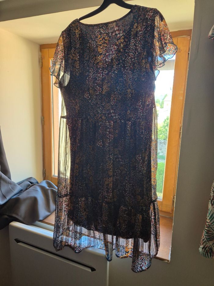 Robe mi-longue - photo numéro 3