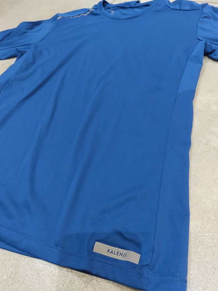 Tee-shirt technique Kalenji neuf - photo numéro 2