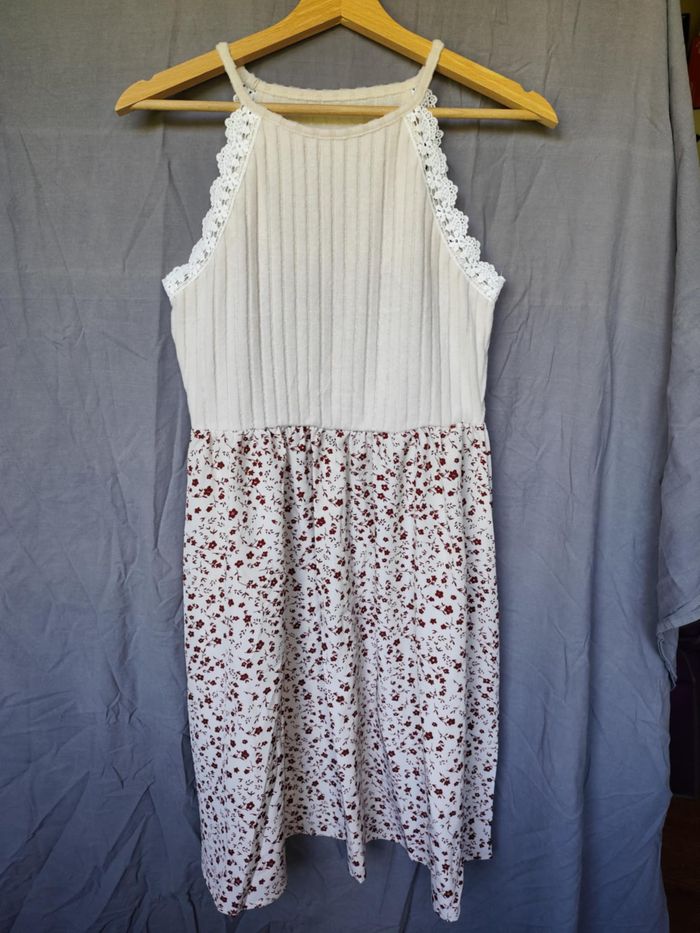 Robe d'été taille M , neuve sans étiquette - photo numéro 3