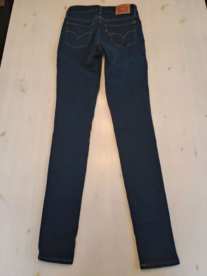 Jeans Levi's 711 skinny 24x32 neuf - photo numéro 3