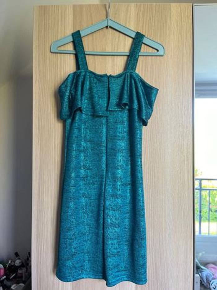 Robe moulante bleue - photo numéro 2