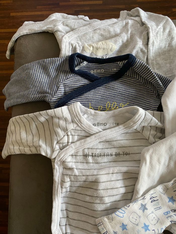 Lot 9 bodies manche longue 1 mois - photo numéro 2