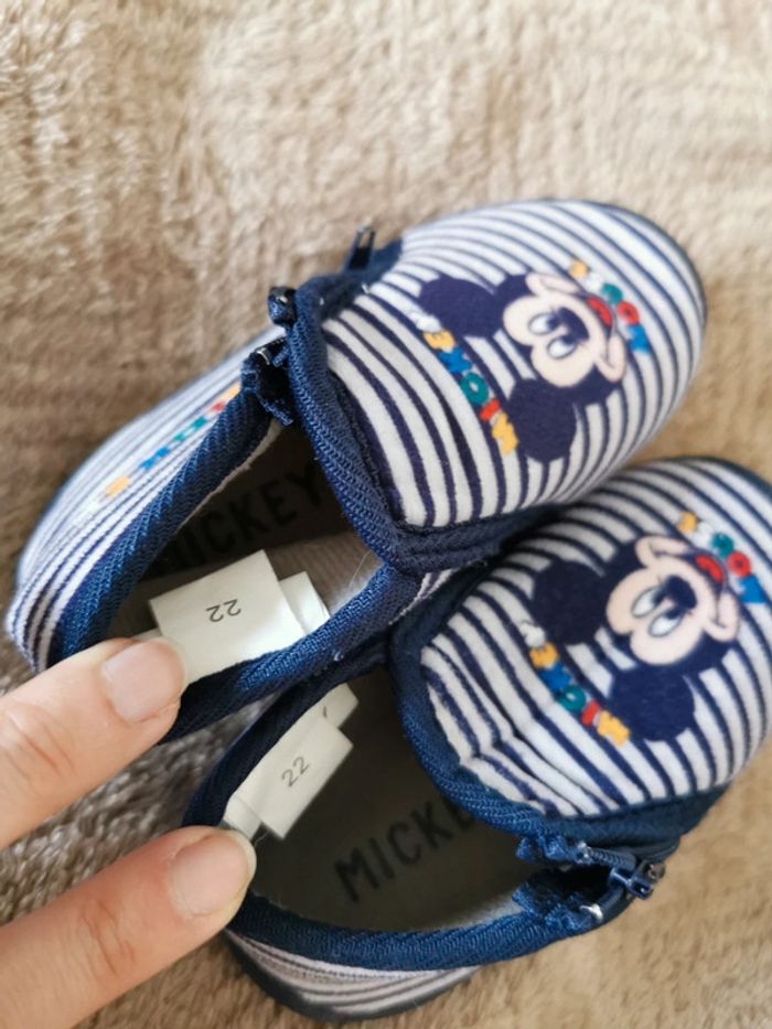 Chaussons pantoufles Mickey Disney - photo numéro 4
