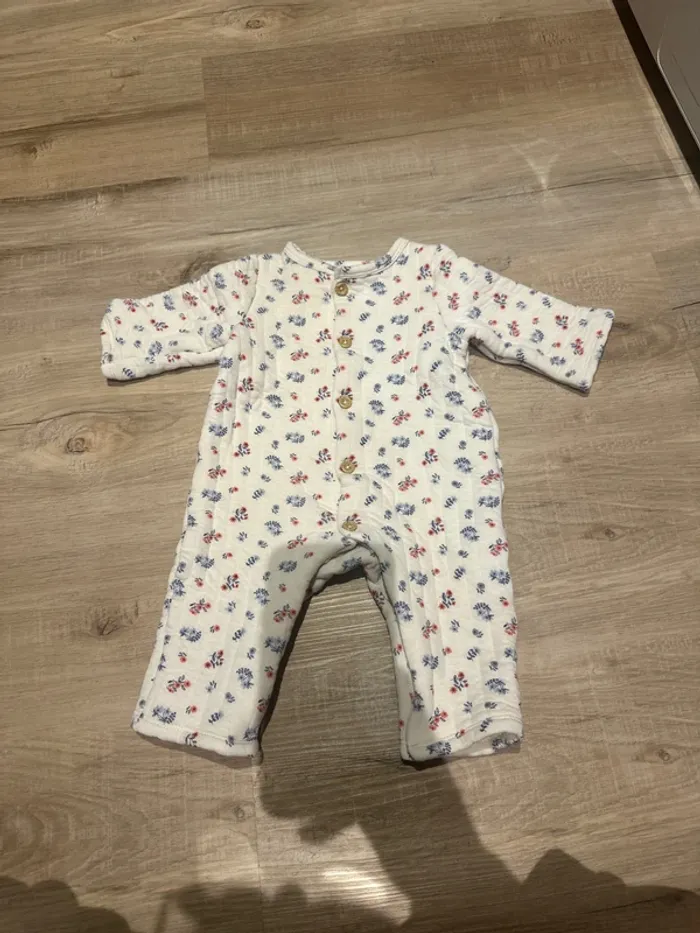 Pyjama sans pieds