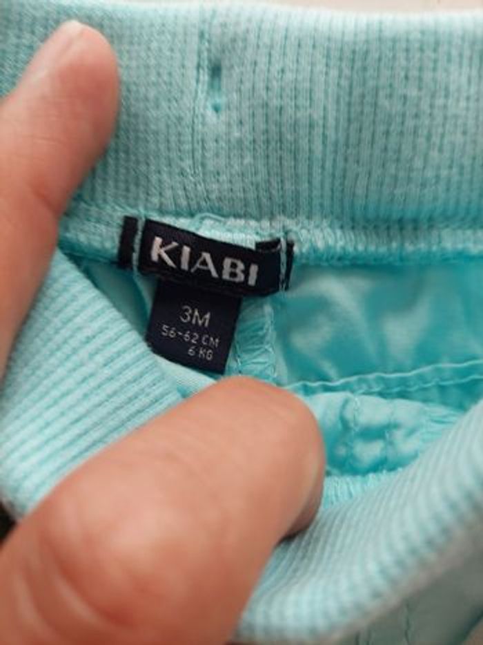 Short 3mois kiabi - photo numéro 3