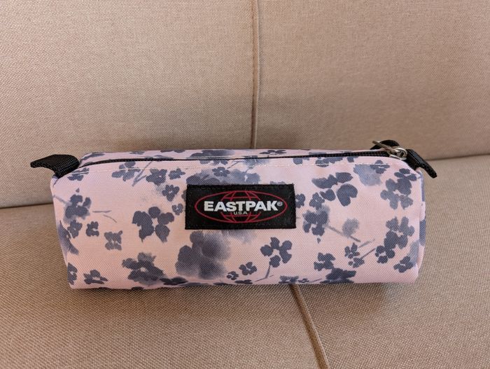 Ensemble Eastpak cartable trousse porte monnaie - photo numéro 5