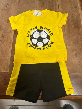 Ensemble short + tee shirt