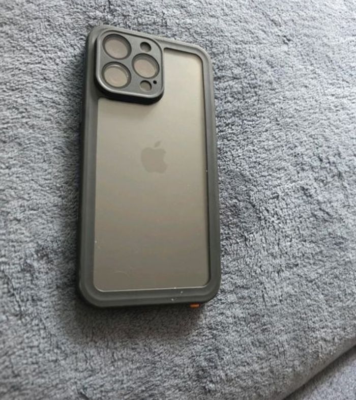 iPhone 16 pro max - photo numéro 2