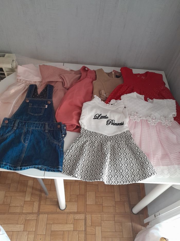 Lot vêtements fille 6mois - photo numéro 9