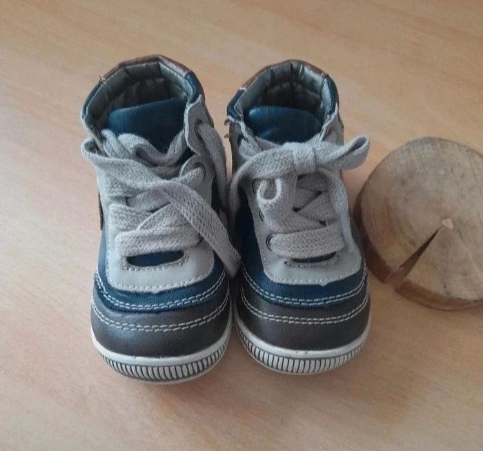Chaussures de marche Pointure 20