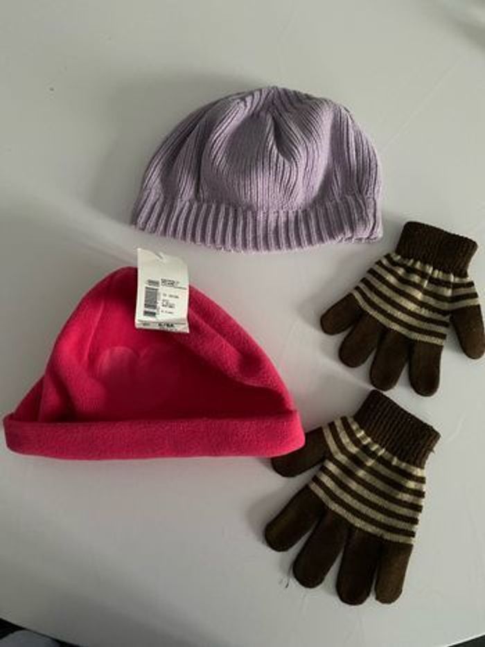 2 bonnets et gants
