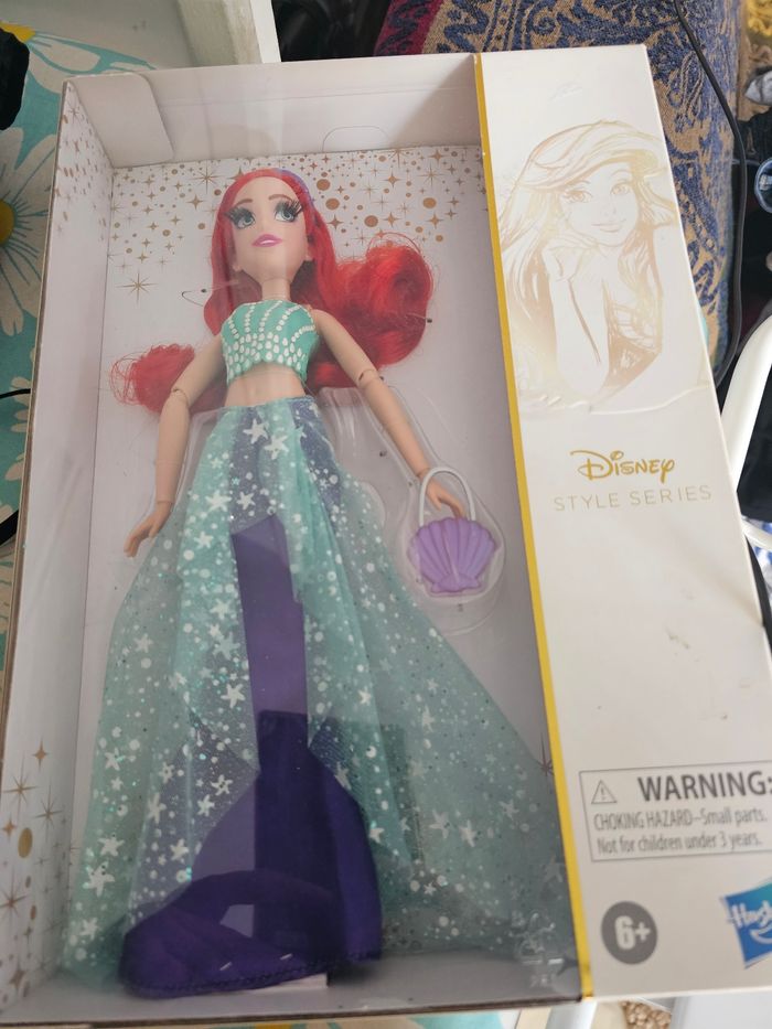 Ariel collection
