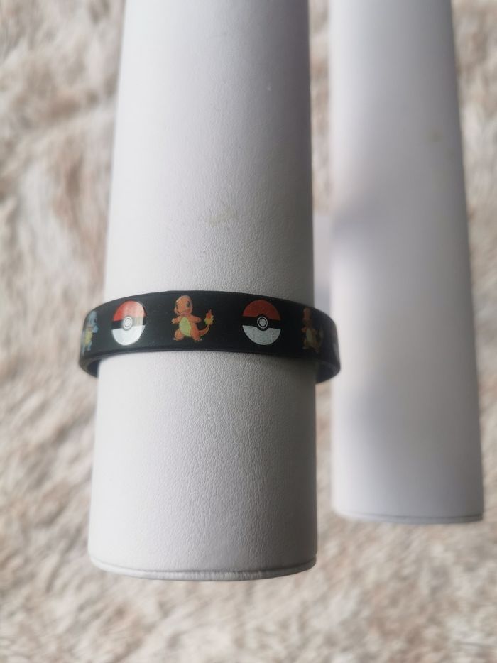 Bracelet Pokémon noir - photo numéro 3