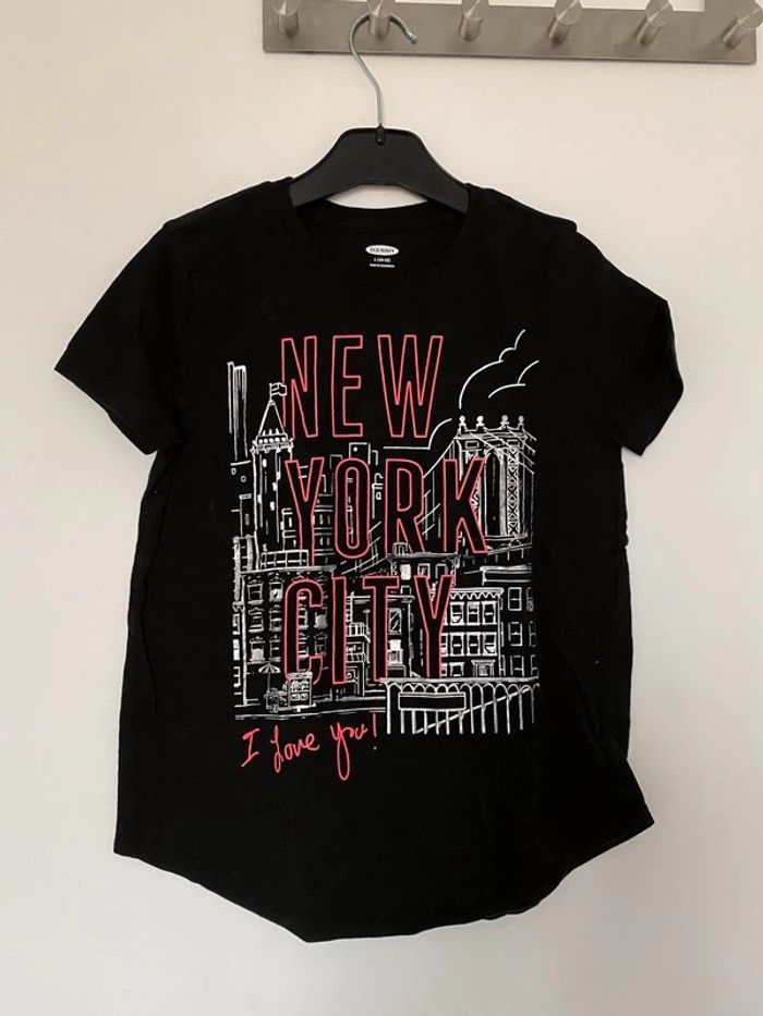 T-shirt noir NYC old navy 10/12 ans