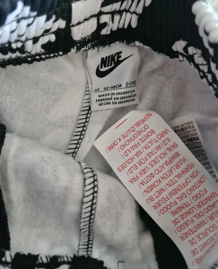 Jogging Nike - photo numéro 4