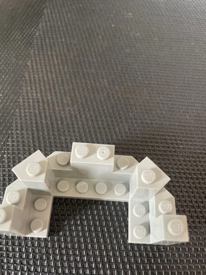 Lego Castle créneaux remparts gris clair 4x8x2 1/3 lego officiel - photo numéro 7