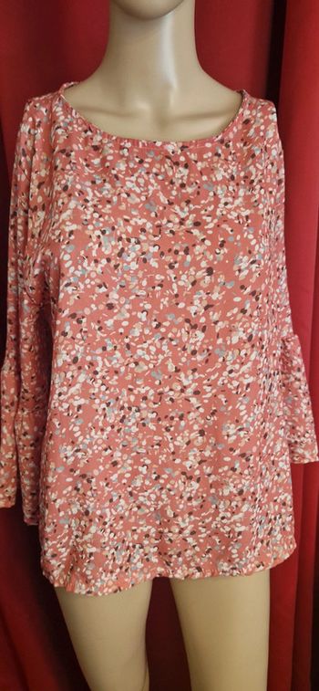 Jolie blouse taille 42/44