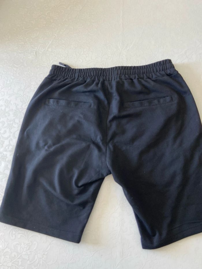 Short - photo numéro 4