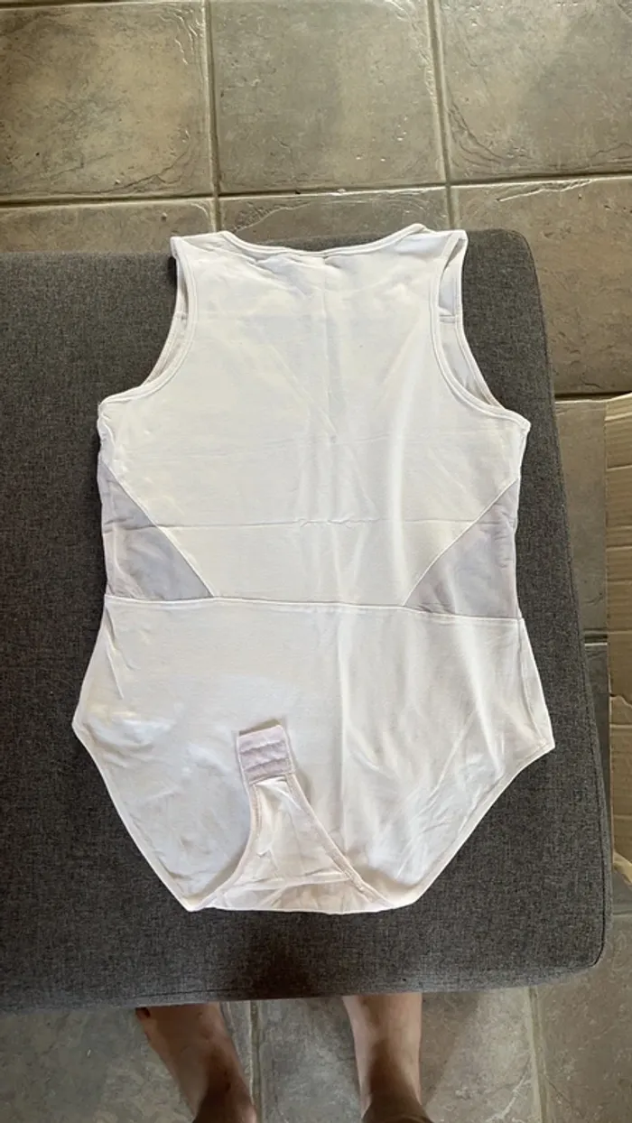 Body blanc - photo numéro 2