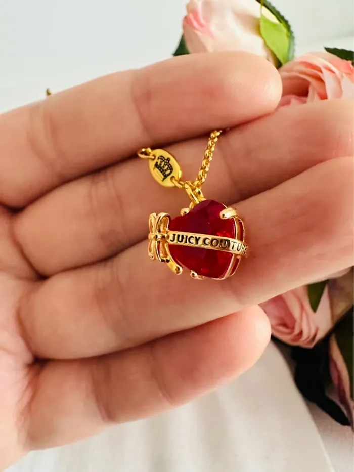 🎀Collier Juicy Couture doré cœur rouge – pendentif strassé - photo numéro 2