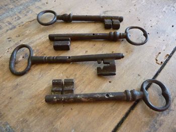 lot de clefs anciennes pré-percées decoration cadre collection TBE