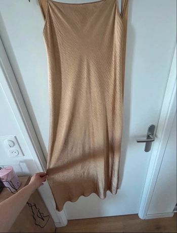 Robe dos nu