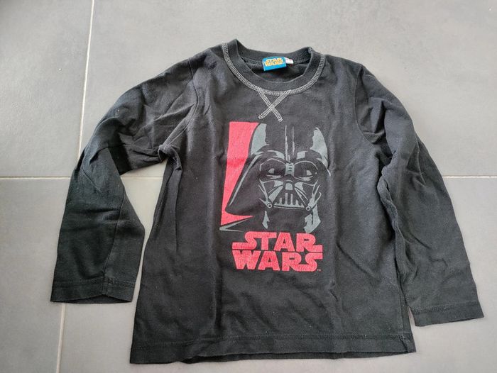 Tee shirt manches longues Star Wars 2-3 ans 1€