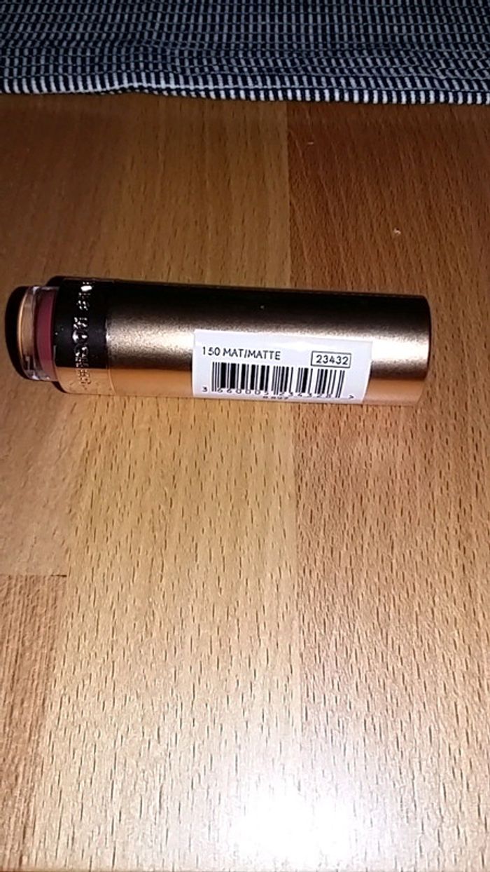 Rouge à lèvres mat - photo numéro 2