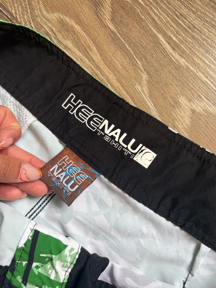 Short tahitien Heenalu - vert/noir - en très bon état - taille 38/M - photo numéro 3