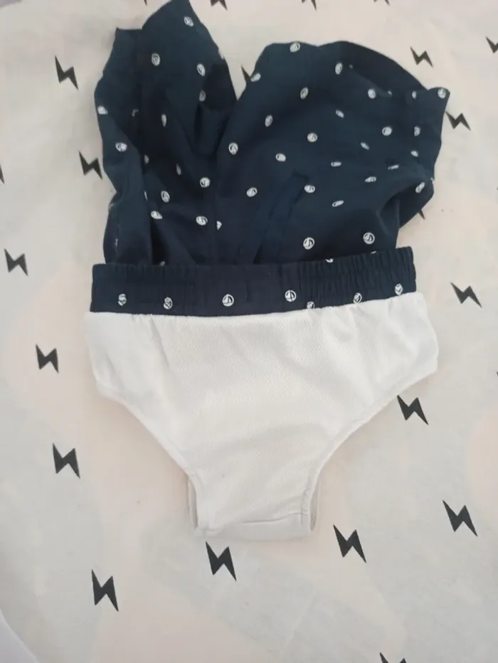 Ensemble de bain / taille 4 ans / tbe - photo numéro 2