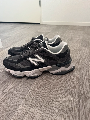 New Balance NB 9060 taille 39.5
